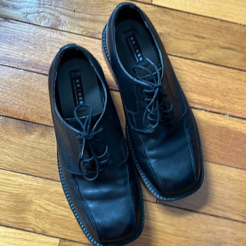 Access by Claiborne Men’s Size 10.5 Black Dress Shoes